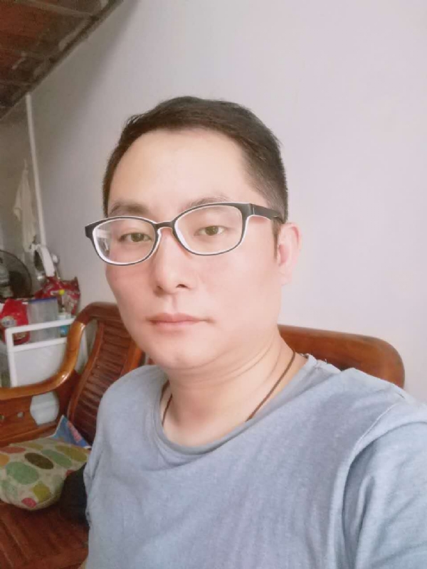 流星的尾巴的第一张照片--福安征婚网
