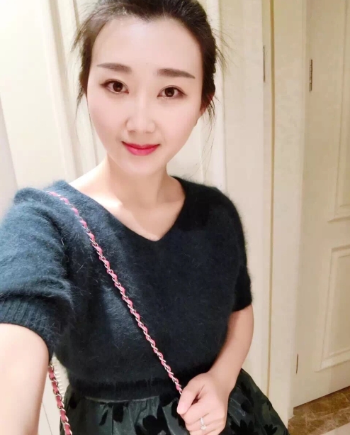 小妮的第三张照片--福安征婚网