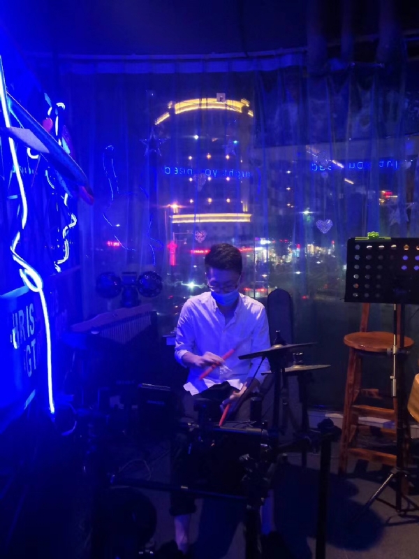 凤梨罐头的第一张照片--福安征婚网