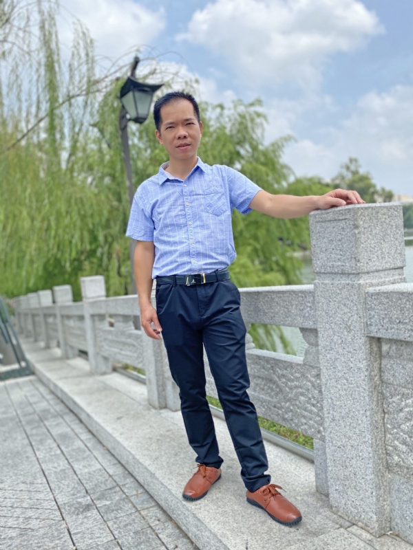 奇峰向阳的第一张照片--福安征婚网