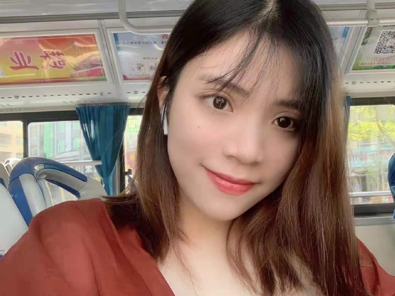 小眼睛的第一张照片--福安征婚网