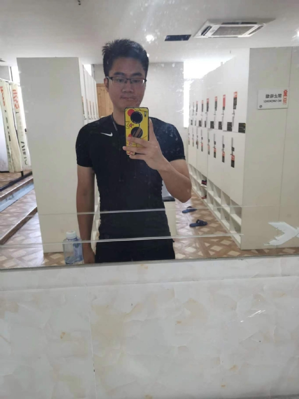 习惯发呆的第一张照片--福安征婚网