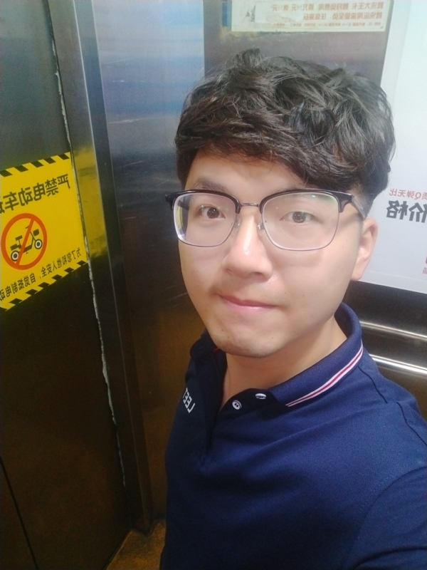H先生的第二张照片--福安征婚网