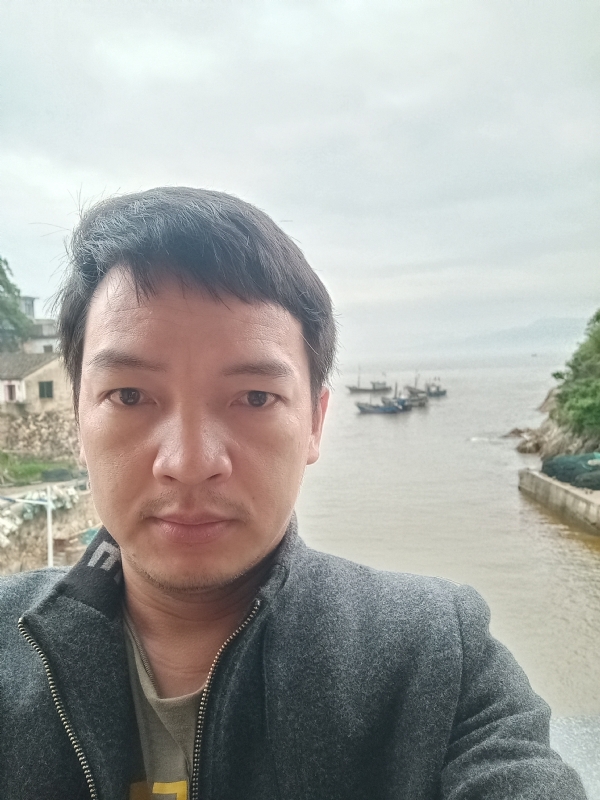 啊亮的第一张照片--福安征婚网