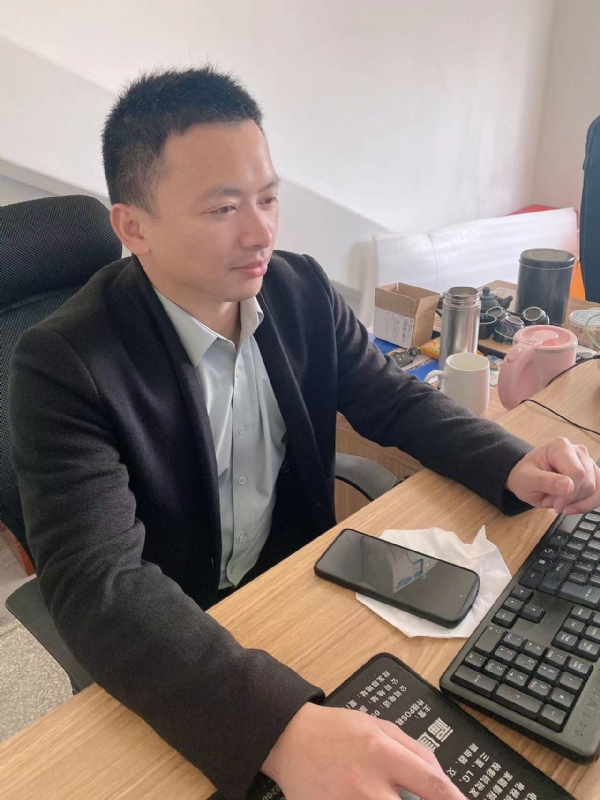 落叶知秋的第一张照片--福安征婚网