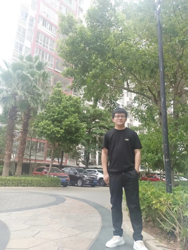 等闲的第四张照片--福安征婚网