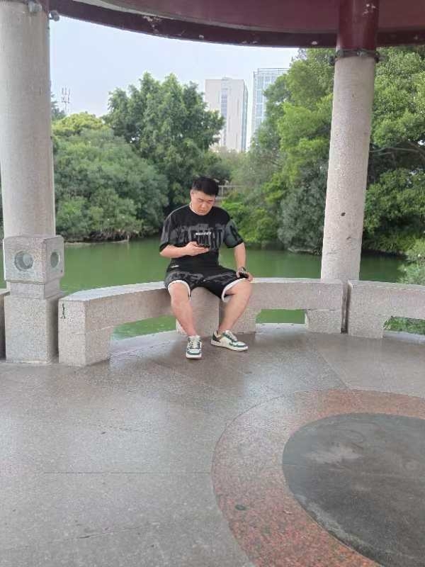 不善挽留的第一张照片--福安征婚网